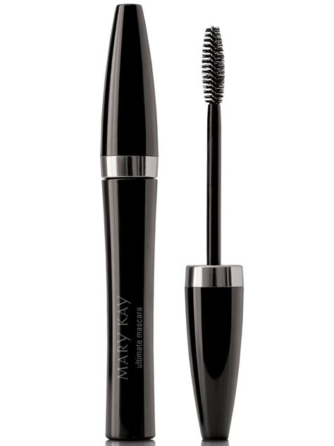 Achieve the perfect lash lift with Winderwand intensely volimising mascara black magic
